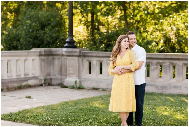 Sarah & Bryan // Milwaukee Engagement photoshoot at one of the best engagement photo locations in Wisconsin.