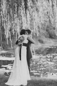 Bride and Groom under willow tree