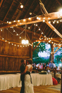 Barn Wedding Band in Wisconsin Photo
