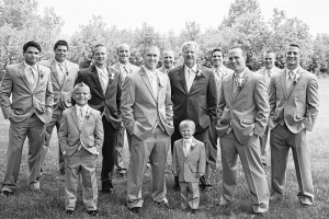 groomsmen photos