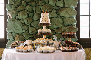 Winter Wedding idea photo