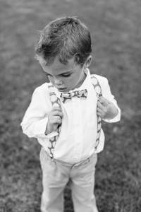 kids at wedding photo