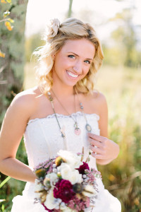 Rustic Wisconsin Bride Inspiraiton