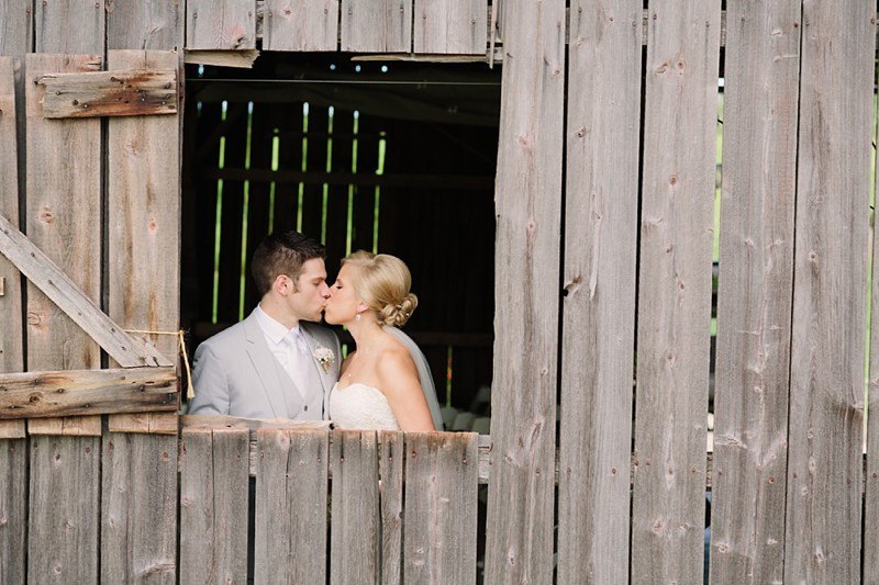 wisconsin barn wedding
