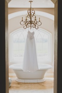 vintage classic wisconsin bride