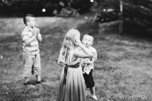 Kids playing at Chippewa Falls WI with Midwest wedding photographer