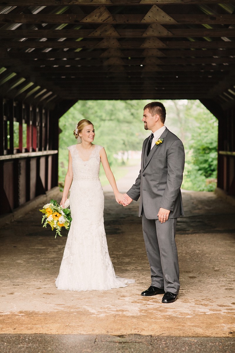 Wausau Wisconsin Wedding Photos under bridge 