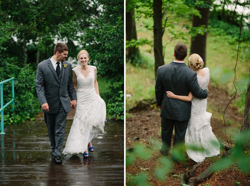 Ourdoor Wedding Bride and Groom Photos raining on wedding day