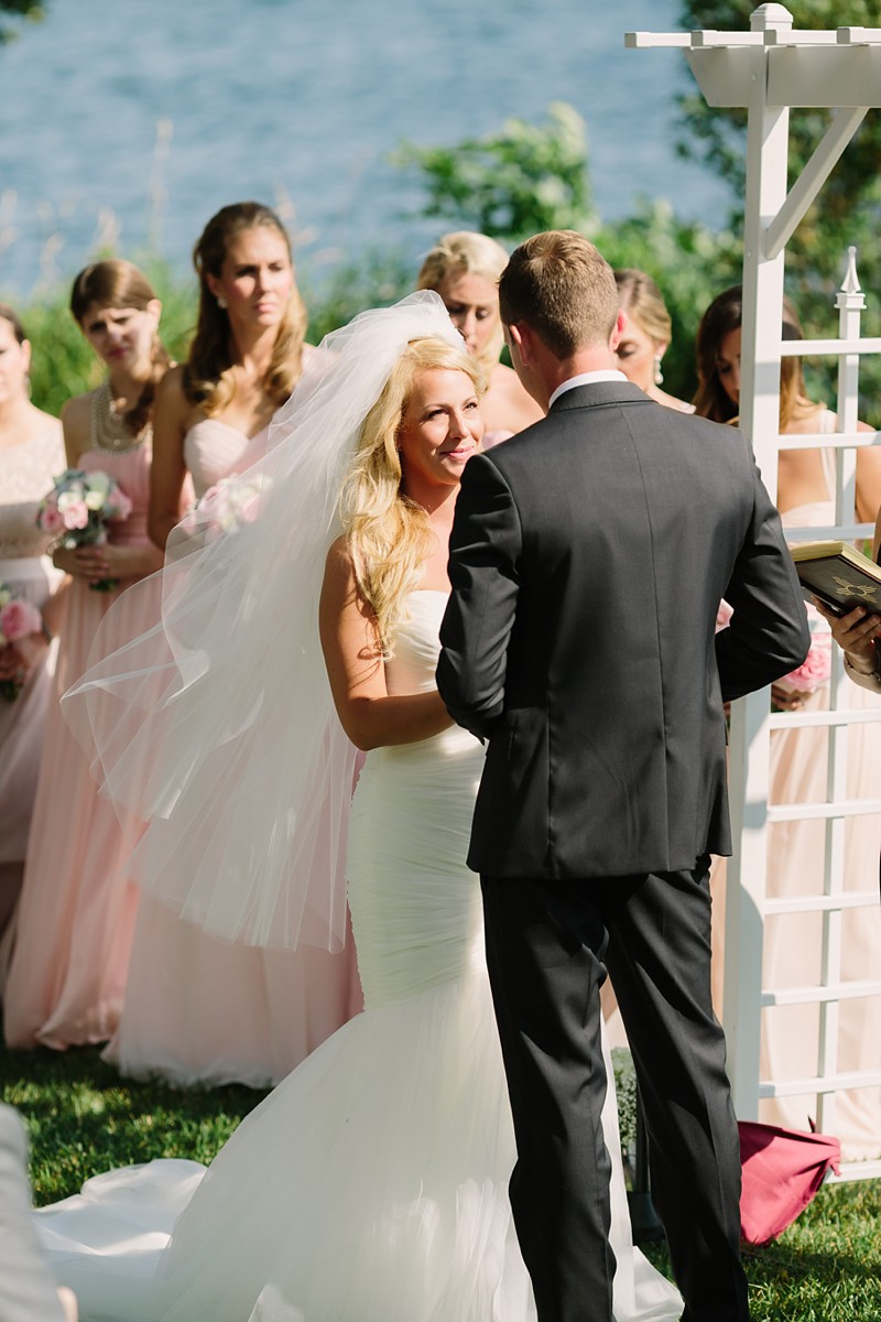 heidel-house-green-lake-wisconsin-outdoor-lake-wedding-james-stokes-photography035