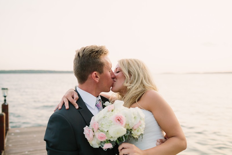 heidel-house-green-lake-wisconsin-outdoor-lake-wedding-james-stokes-photography057