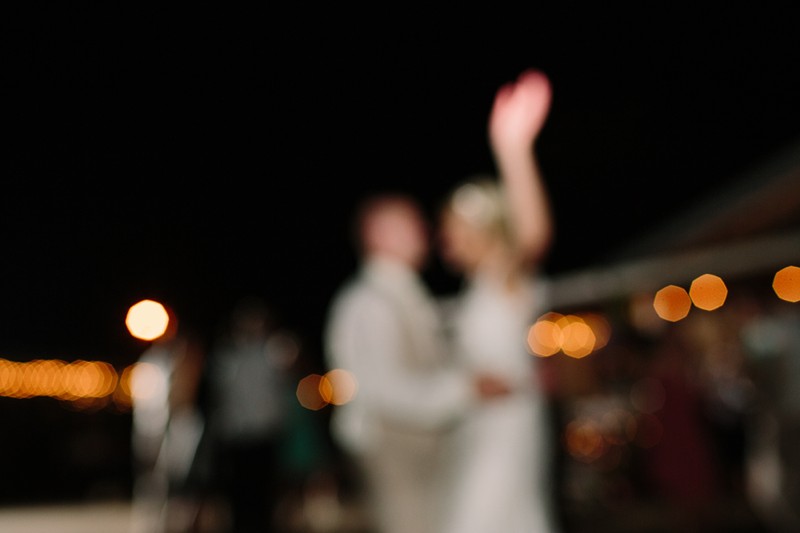 munson-bridge-winery-barn-outdoor-rustic-wisconsin-wedding-photos-051