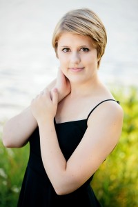 SPASH SENIOR PHOTOGRAPHER
