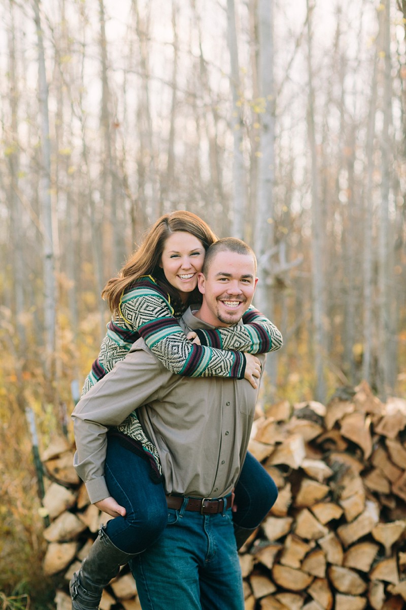 withee fall engagement photos