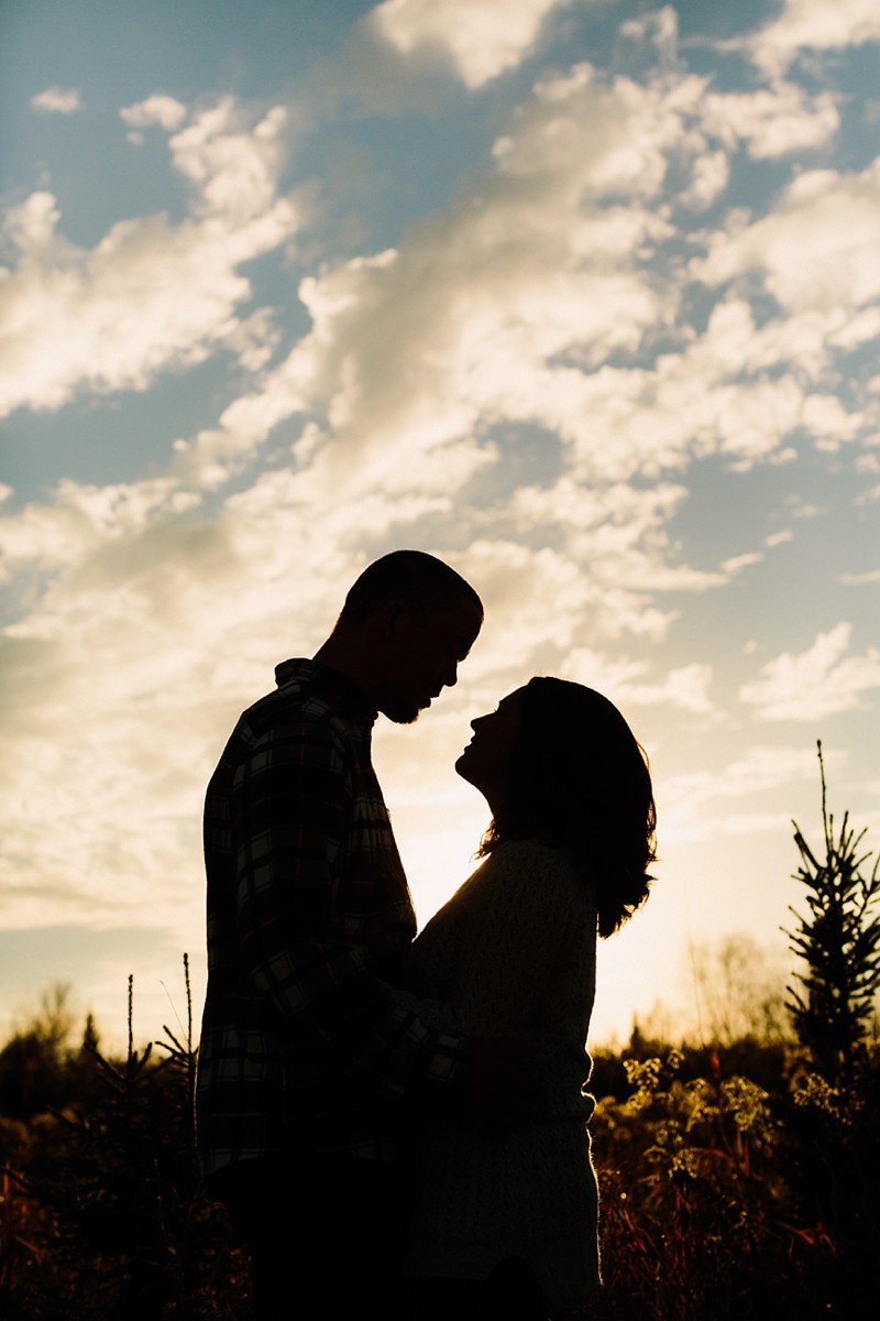 withee fall engagement photos