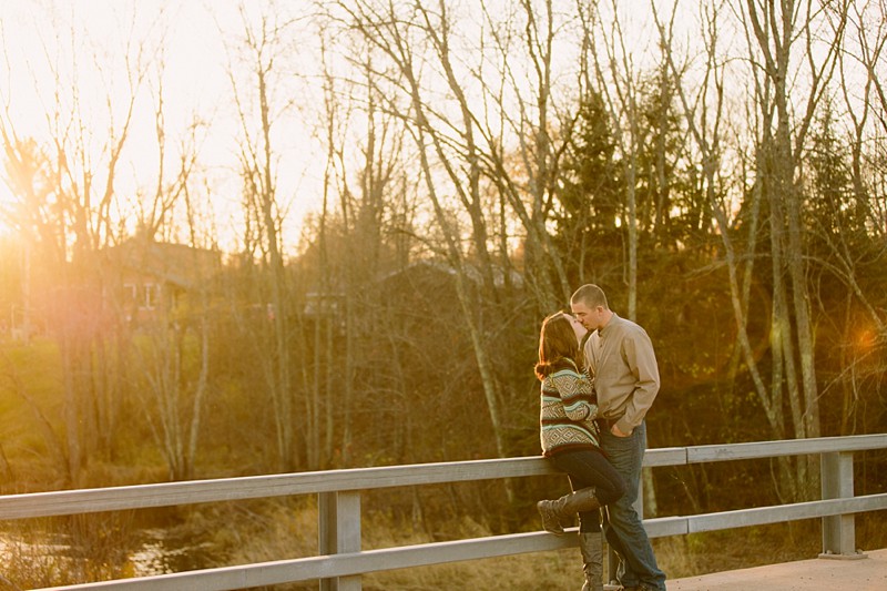 withee fall engagement photos