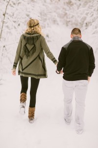 lifestyle play session winter snow