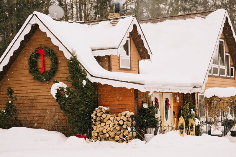 high-point-village-resort-engagement-photos-ogema-wi-james-stokes-photography-03