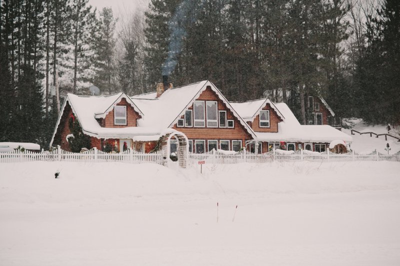 high-point-village-resort-engagement-photos-ogema-wi-james-stokes-photography-26