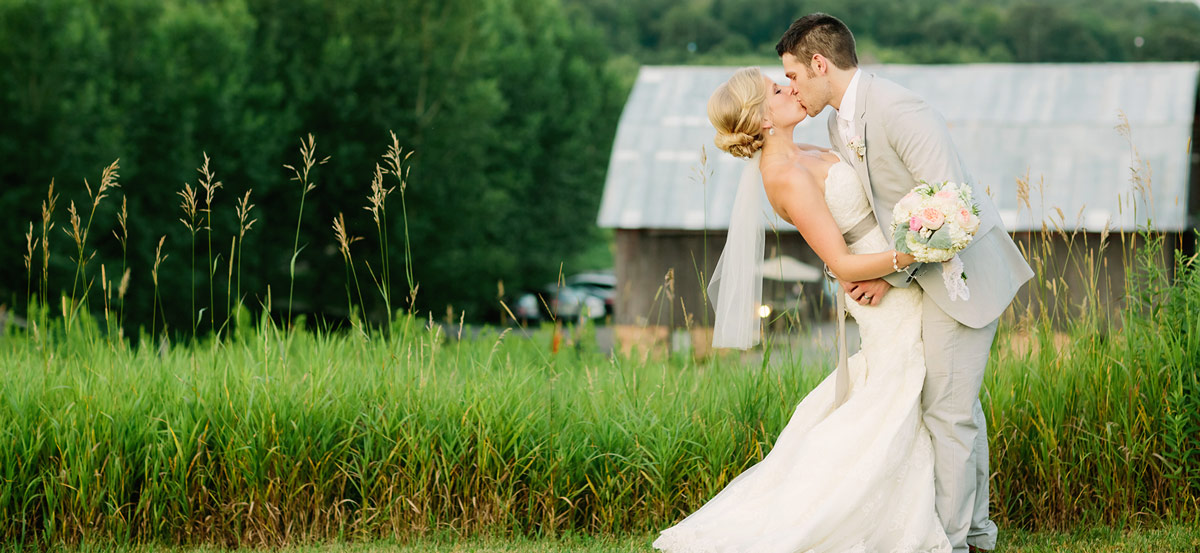 Rustic Outdoor Wedding Photographers Wisconsin Weddings - Photo Gear Wisconsin photographer gear information for photographers