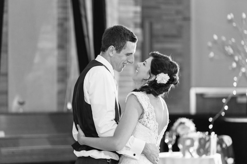 58-husband-wife-Minocqua-wedding-photographers