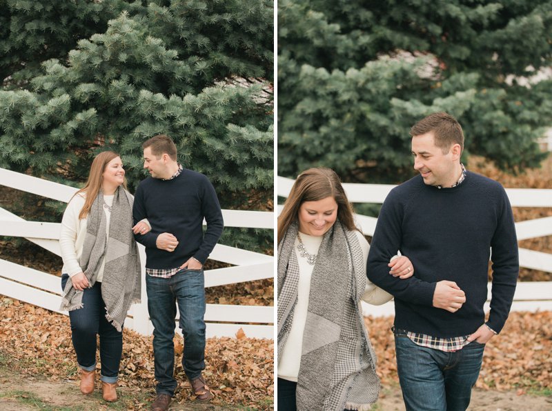 Lincoln Park Zoo Chicago Engagement Photos