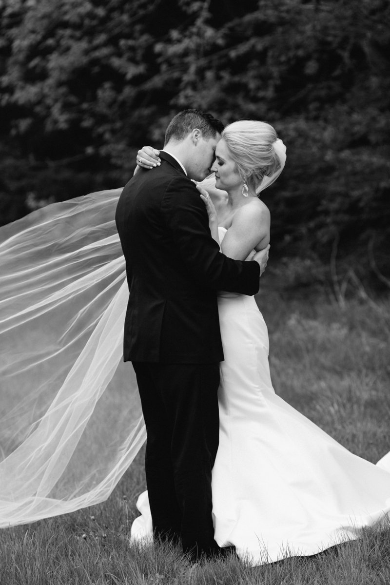 50-Oneida-Golf-and-Country-Club-Oneida-Golf-and-Country-Club-Wedding-Photos