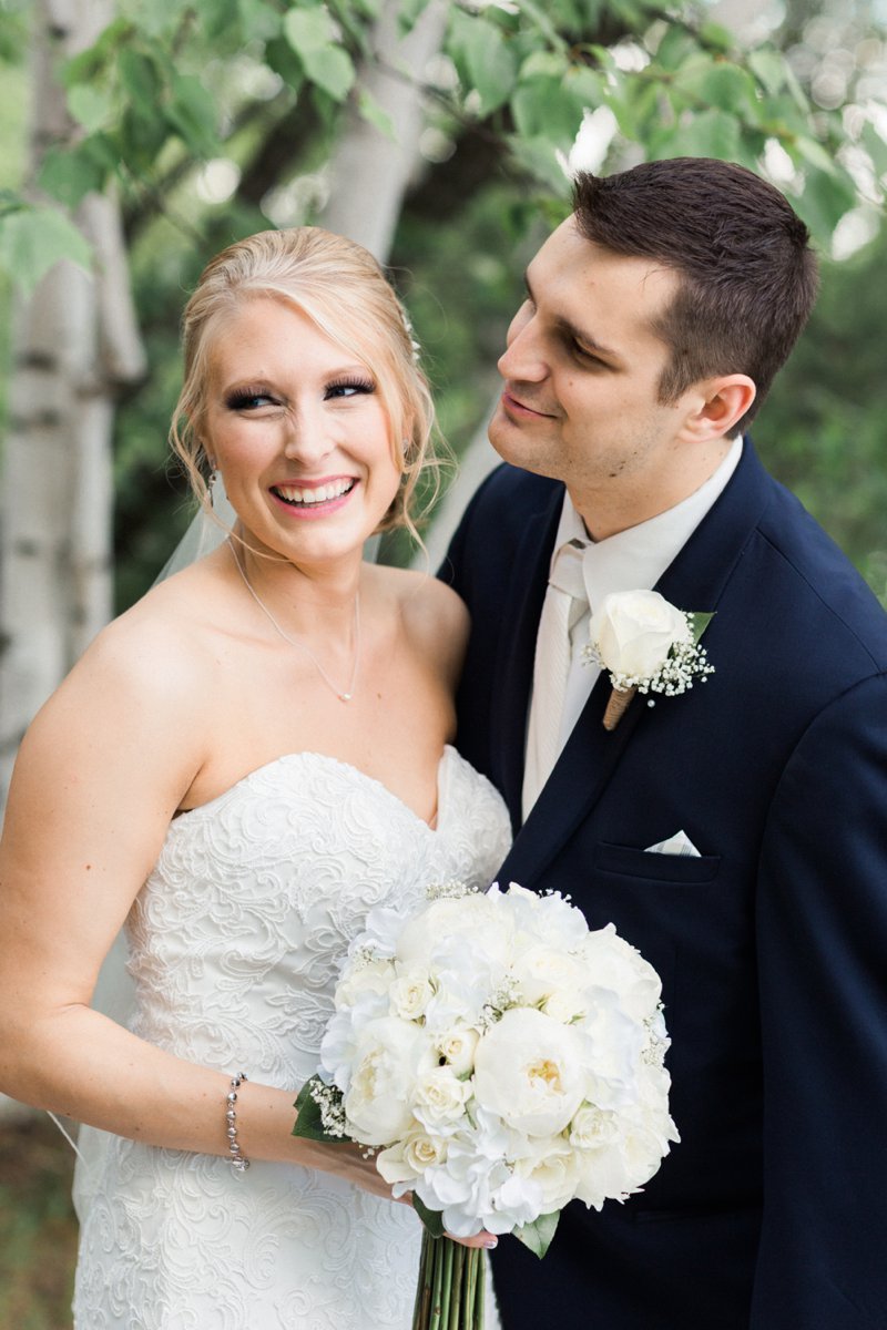24_Stevens-Point-Wisconsin-Wedding-Photos-by-Lake