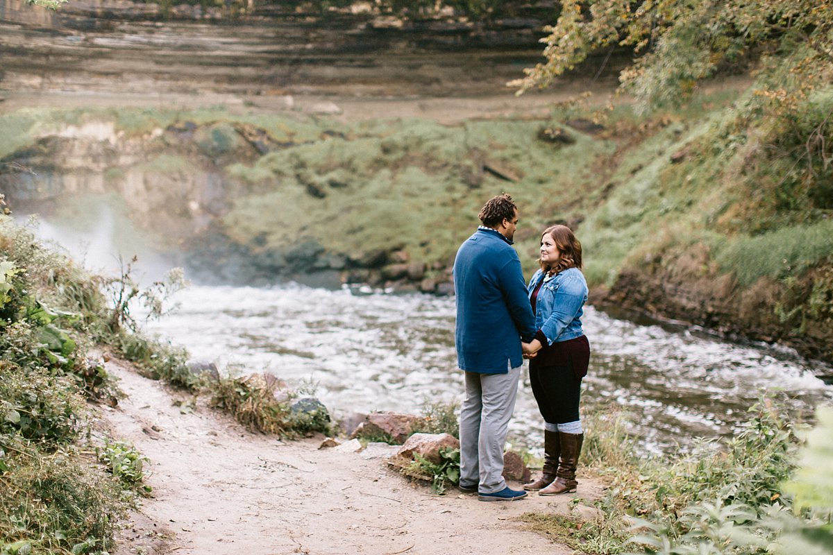 Engagement photos - Midwest wedding photographer