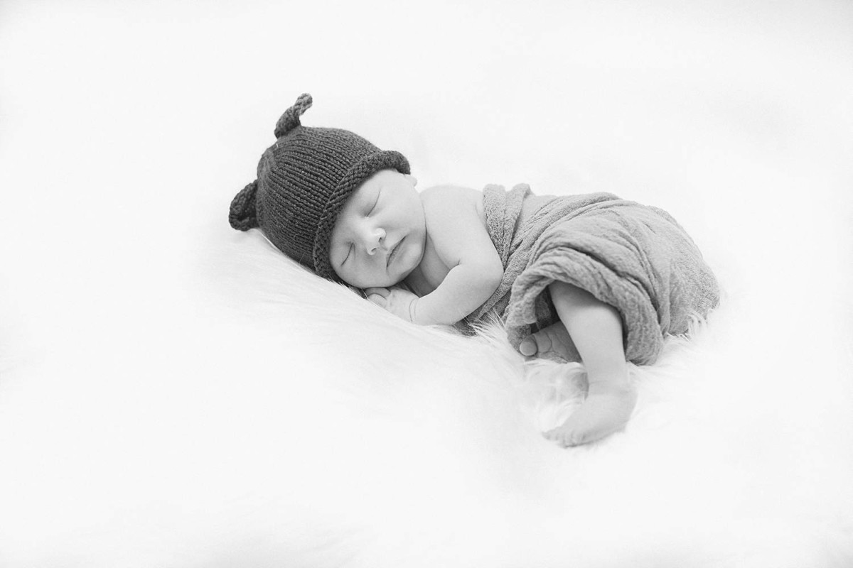 Central Wisconsin Newborn Birth Photographer Studio 