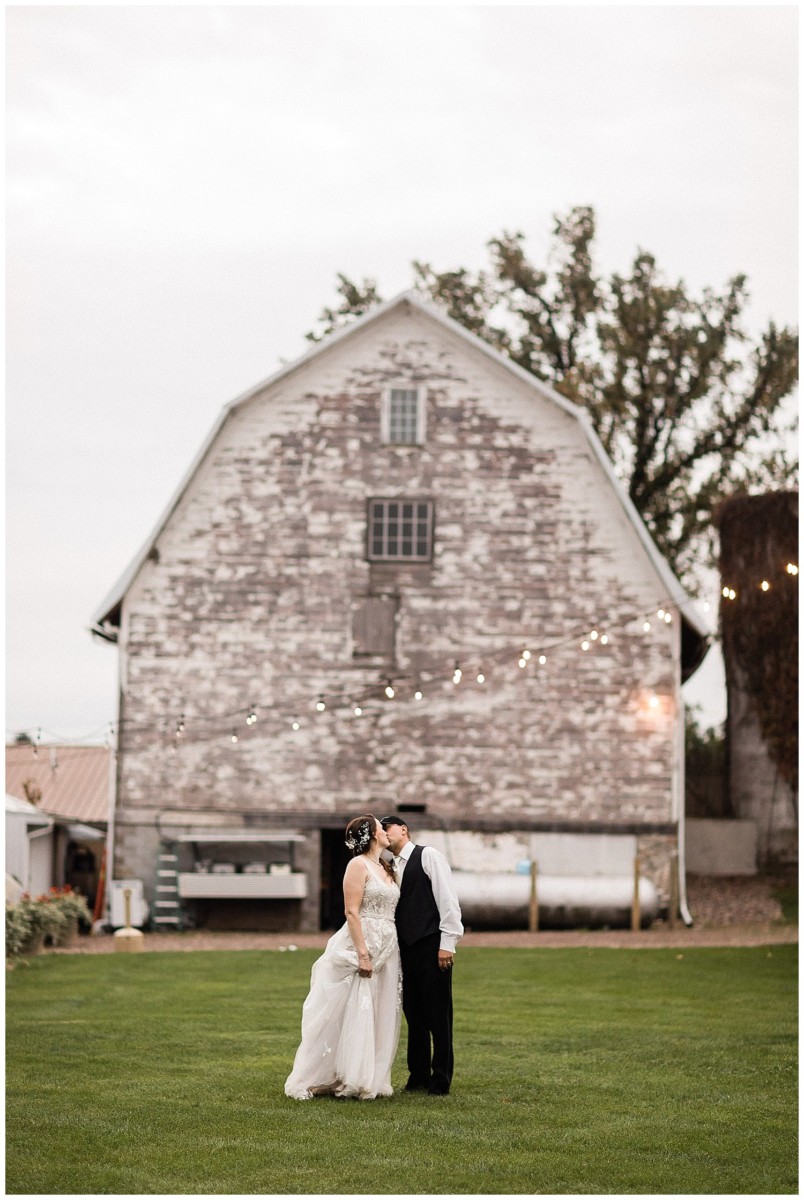 Munson Bridge Winery Withee WI Wedding