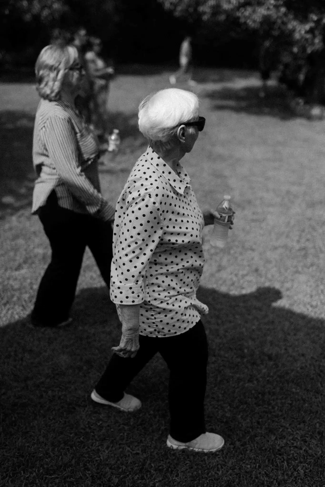 Bridal getting ready moment at Wisconsin Dells backyard wedding, James Stokes Photography